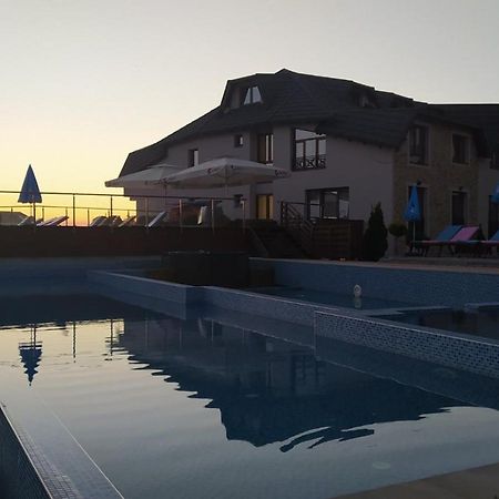 Apartman Milmari Idila Κοπαόνικ Εξωτερικό φωτογραφία