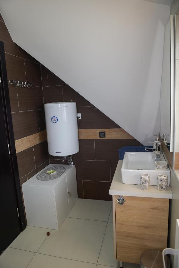 Apartman Milmari Idila Κοπαόνικ Εξωτερικό φωτογραφία